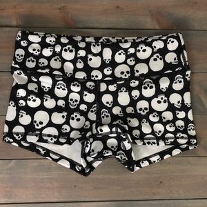 FLEO Skulls Shorts